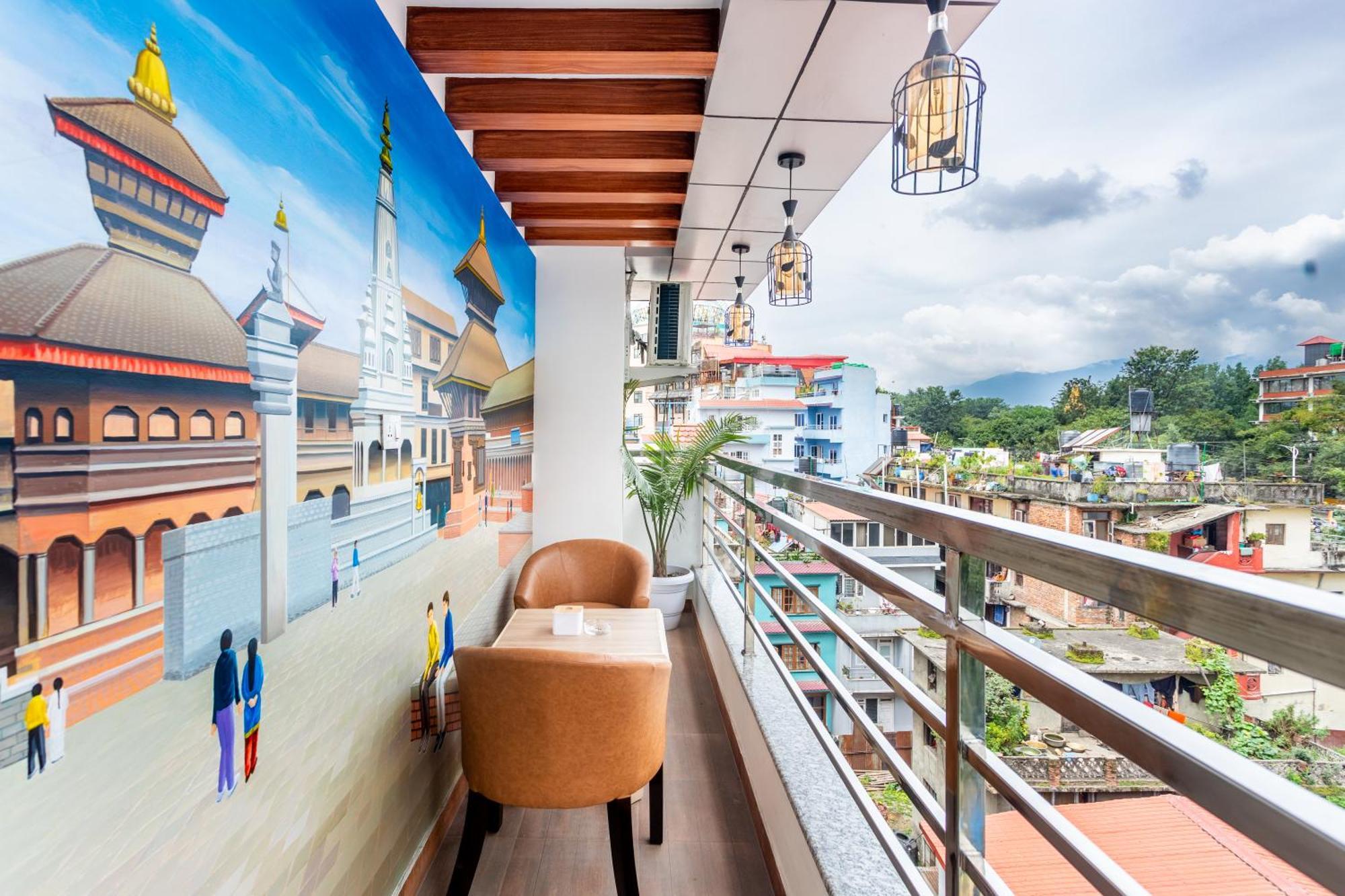 Airport Diana Hotel Kathmandu Exterior foto